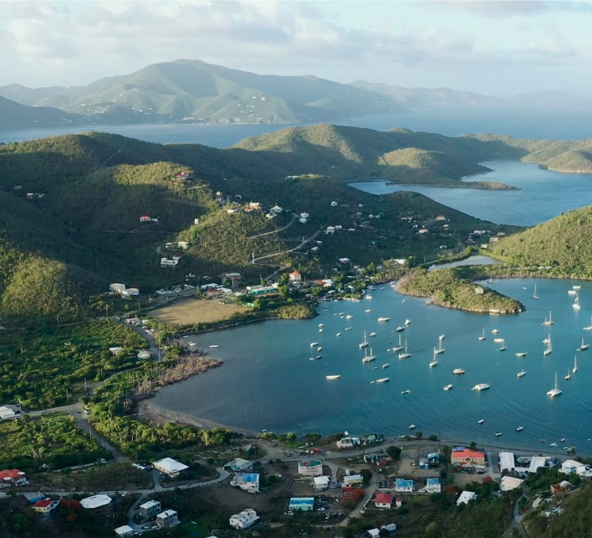 The 6 Best Island Hopping Stops in the British Virgin Islands for Yacht Enthusiasts